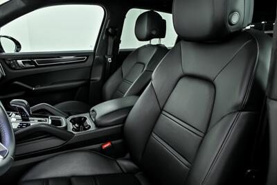 2023 Porsche Cayenne GTS   - Photo 23 - Joliet, IL 60435