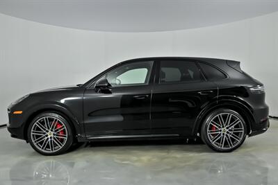 2023 Porsche Cayenne GTS   - Photo 8 - Joliet, IL 60435