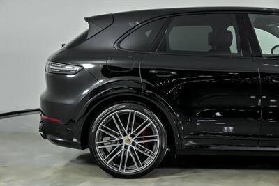 2023 Porsche Cayenne GTS   - Photo 13 - Joliet, IL 60435