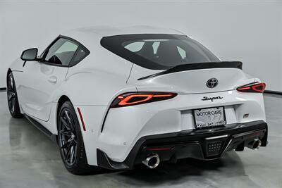 2023 Toyota GR Supra 3.0 Premium   - Photo 10 - Joliet, IL 60435