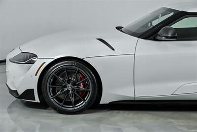 2023 Toyota GR Supra 3.0 Premium   - Photo 7 - Joliet, IL 60435