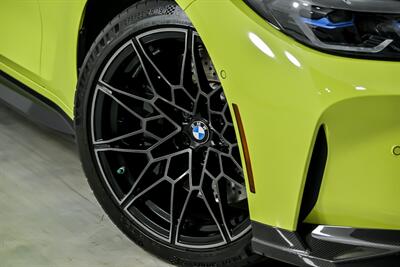 2022 BMW M4 Competition xDrive-CARBON BUCKETS   - Photo 4 - Joliet, IL 60435