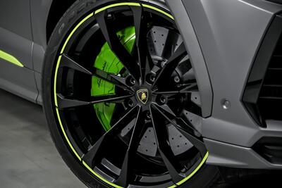 2022 Lamborghini Urus GRAPHITE CAPSULE-HUGE MSRP   - Photo 4 - Joliet, IL 60435