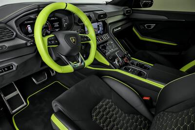 2022 Lamborghini Urus GRAPHITE CAPSULE-HUGE MSRP   - Photo 21 - Joliet, IL 60435