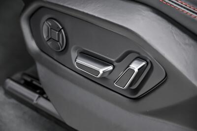 2020 Lamborghini Urus - Photo 27 - Joliet, IL 60435