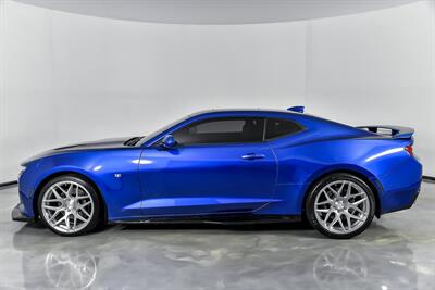 2017 Chevrolet Camaro SS   - Photo 8 - Joliet, IL 60435