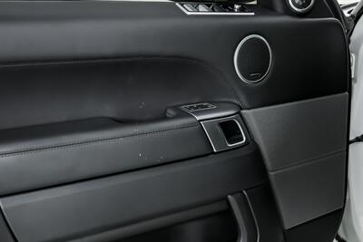 2020 Land Rover Range Rover Sport HST   - Photo 18 - Joliet, IL 60435