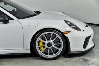 2018 Porsche 911 GT3-PCCB-BUCKETS-RARE MANUAL!   - Photo 15 - Joliet, IL 60435