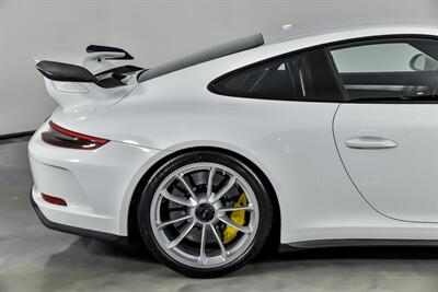 2018 Porsche 911 GT3-PCCB-BUCKETS-RARE MANUAL!   - Photo 13 - Joliet, IL 60435