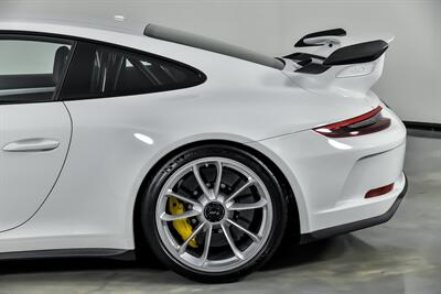 2018 Porsche 911 GT3-PCCB-BUCKETS-RARE MANUAL!   - Photo 9 - Joliet, IL 60435