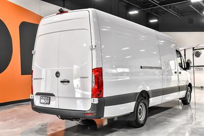 2023 Mercedes-Benz Sprinter 3500   - Photo 7 - Joliet, IL 60435