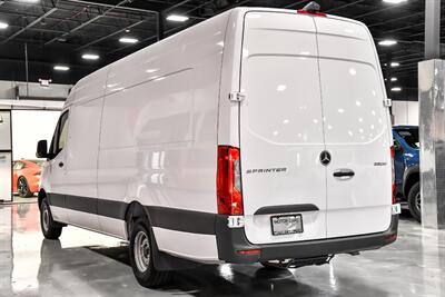 2023 Mercedes-Benz Sprinter 3500   - Photo 8 - Joliet, IL 60435