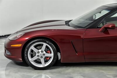 2006 Chevrolet Corvette   - Photo 7 - Joliet, IL 60435