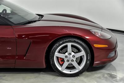 2006 Chevrolet Corvette   - Photo 15 - Joliet, IL 60435