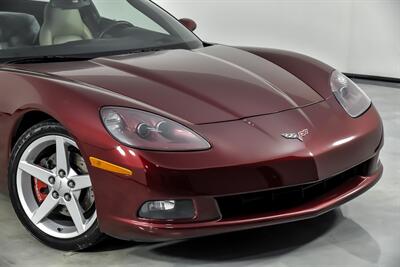 2006 Chevrolet Corvette   - Photo 3 - Joliet, IL 60435