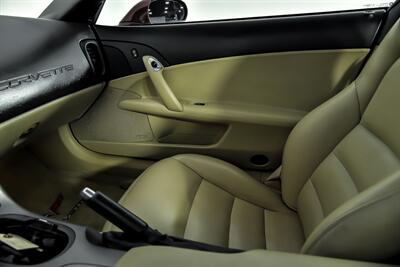 2006 Chevrolet Corvette   - Photo 37 - Joliet, IL 60435