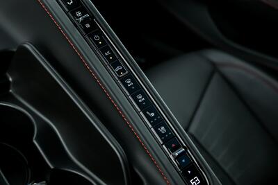 2020 Chevrolet Corvette Stingray   - Photo 40 - Joliet, IL 60435