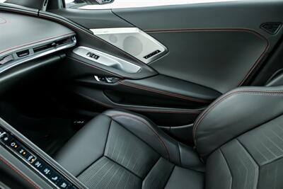 2020 Chevrolet Corvette Stingray   - Photo 41 - Joliet, IL 60435