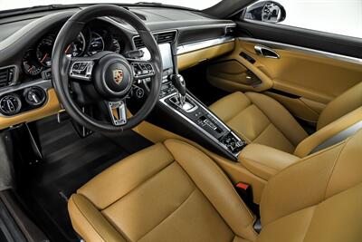 2019 Porsche 911 Turbo   - Photo 21 - Joliet, IL 60435