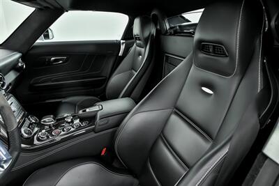 2012 Mercedes-Benz SLS AMG   - Photo 22 - Joliet, IL 60435
