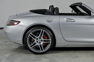 2012 Mercedes-Benz SLS AMG   - Photo 13 - Joliet, IL 60435