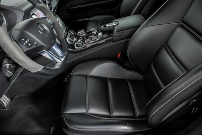 2012 Mercedes-Benz SLS AMG   - Photo 21 - Joliet, IL 60435