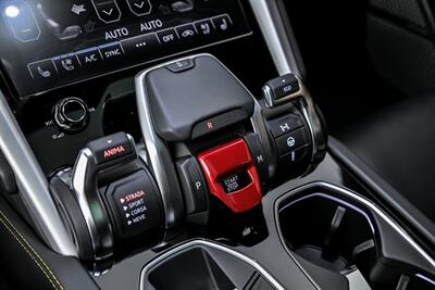 2019 Lamborghini Urus -WRAPPED-EXHAUST-CARBON KIT   - Photo 41 - Joliet, IL 60435