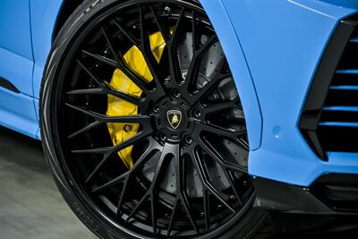 2019 Lamborghini Urus -WRAPPED-EXHAUST-CARBON KIT   - Photo 4 - Joliet, IL 60435