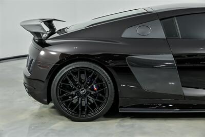 2017 Audi R8 5.2 quattro V10 Plus   - Photo 13 - Joliet, IL 60435