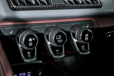 2017 Audi R8 5.2 quattro V10 Plus   - Photo 38 - Joliet, IL 60435