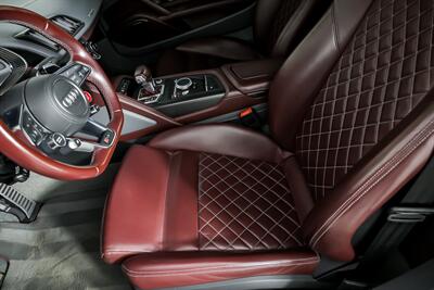 2017 Audi R8 5.2 quattro V10 Plus   - Photo 27 - Joliet, IL 60435