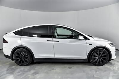 2022 Tesla Model X Plaid   - Photo 14 - Joliet, IL 60435