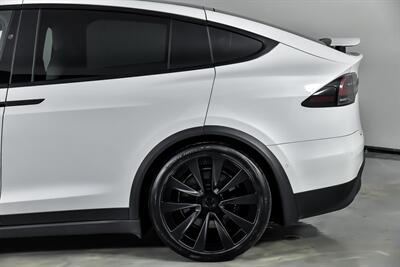 2022 Tesla Model X Plaid   - Photo 9 - Joliet, IL 60435