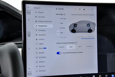 2022 Tesla Model X Plaid   - Photo 33 - Joliet, IL 60435