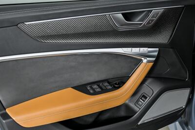 2022 Audi RS 6 Avant 4.0T quattro Avant-$30K MODS-CERAMICS-INTAKES!   - Photo 18 - Joliet, IL 60435