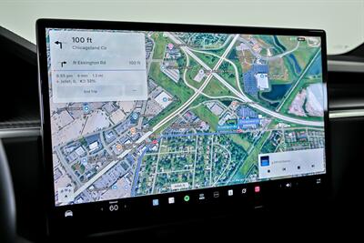 2022 Tesla Model X Plaid   - Photo 27 - Joliet, IL 60435