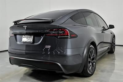 2022 Tesla Model X Plaid   - Photo 11 - Joliet, IL 60435