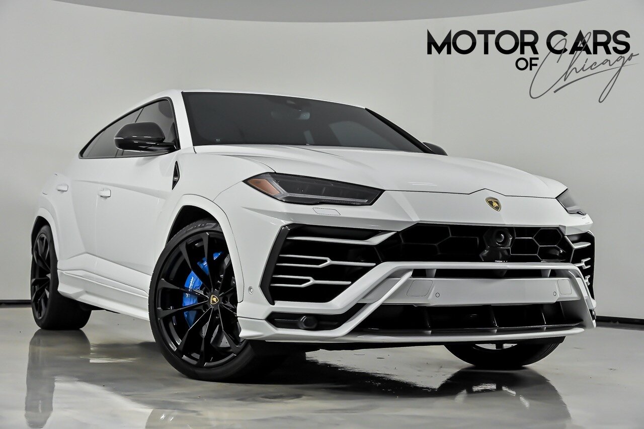 2022 Lamborghini Urus's photo