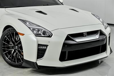 2020 Nissan GT-R Premium   - Photo 3 - Joliet, IL 60435
