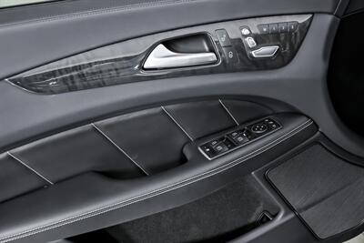 2017 Mercedes-Benz CLS AMG CLS 63 S   - Photo 18 - Joliet, IL 60435