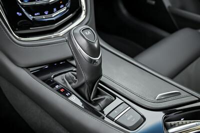 2019 Cadillac CTS -CARBON FIBER PACKAGE   - Photo 39 - Joliet, IL 60435