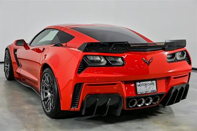 2015 Chevrolet Corvette Z06 2LZ-Z07 PERF PACKAGE - Photo 10 - Joliet, IL 60435