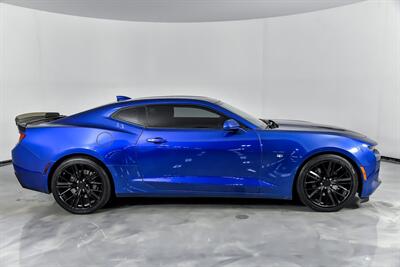 2016 Chevrolet Camaro SS   - Photo 14 - Joliet, IL 60435
