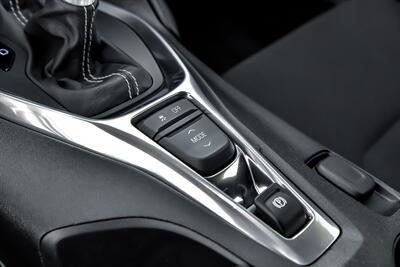 2016 Chevrolet Camaro SS   - Photo 34 - Joliet, IL 60435