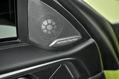 2022 BMW M4 Competition xDrive-CARBON BUCKETS   - Photo 20 - Joliet, IL 60435