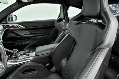 2022 BMW M4 Competition xDrive-CARBON BUCKETS   - Photo 23 - Joliet, IL 60435