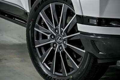 2026 Lexus GX 550 Luxury+ - Photo 4 - Joliet, IL 60435