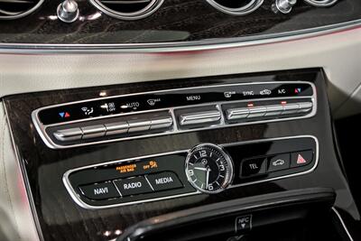 2019 Mercedes-Benz E 300 4MATIC - Photo 38 - Joliet, IL 60435