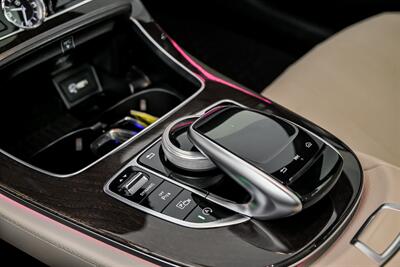 2019 Mercedes-Benz E 300 4MATIC - Photo 39 - Joliet, IL 60435