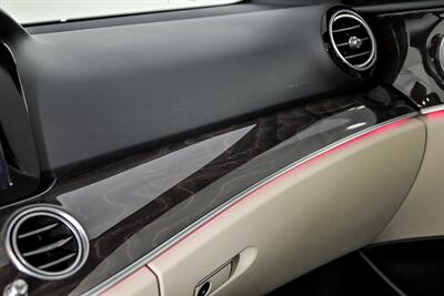 2019 Mercedes-Benz E 300 4MATIC - Photo 37 - Joliet, IL 60435